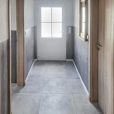 3 Bedroom In Osteel