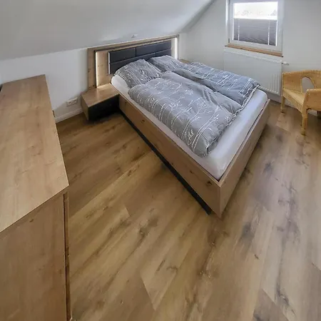 Holiday home 3 Bedroom In Osteel